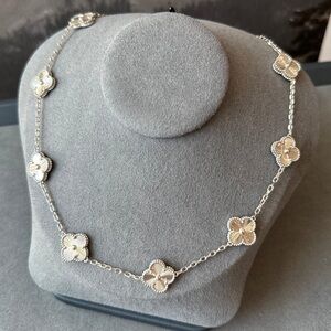 Clover Necklace 10 Motifs 18k White Gold Plated